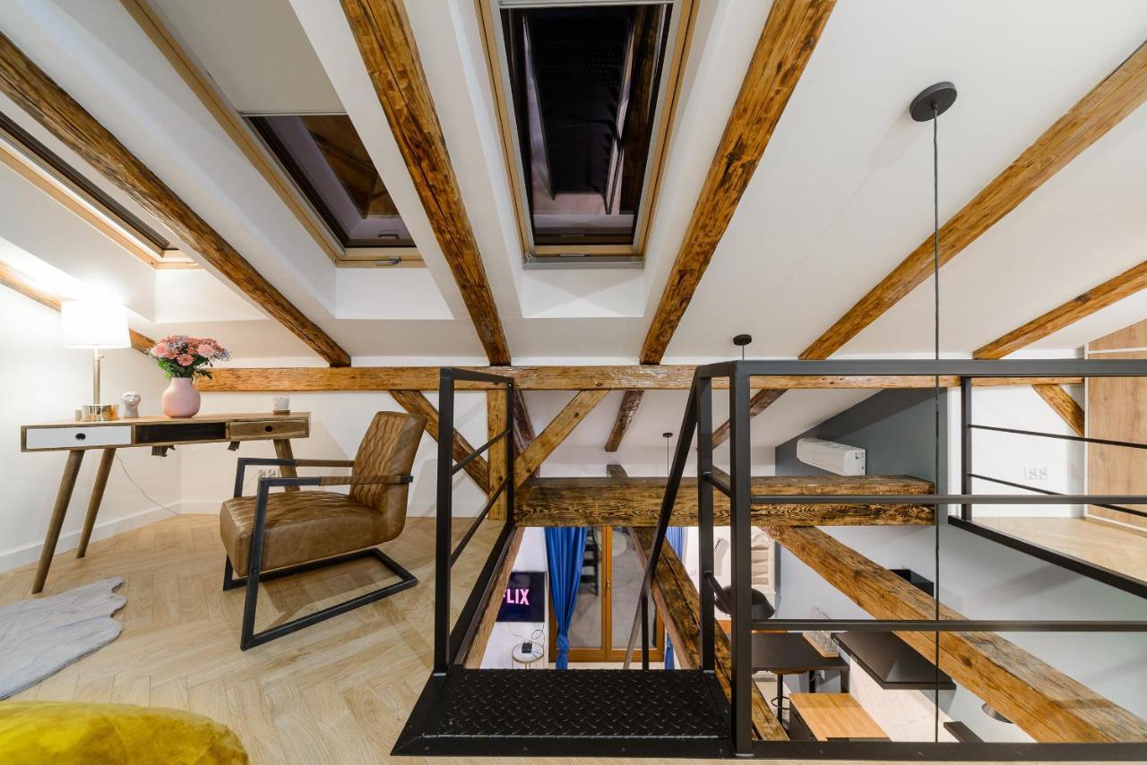 Lumina 2-Level Apartment With Balcony Lodz  Luaran gambar