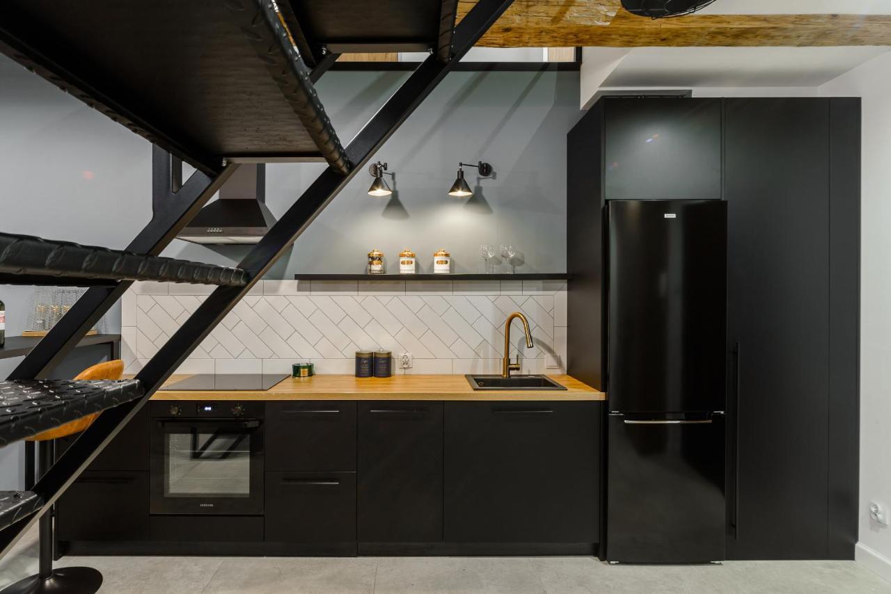 Lumina 2-Level Apartment With Balcony Lodz  Luaran gambar